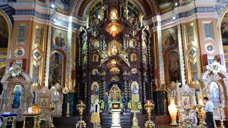 Алтарь в церкви Казанской иконы Божьей матери, фото:  http://prospekt-desires.ru/