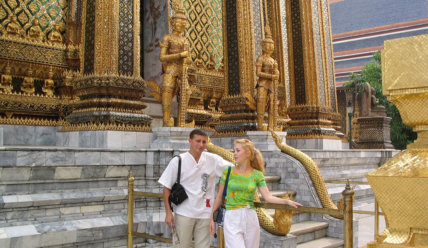 Святыня буддизма в центре Бангкока — королевский дворец и храм изумрудного будды!